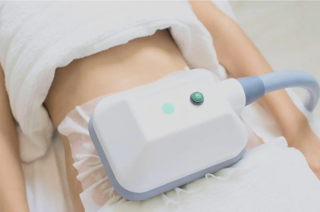 How Fat Freezing and HIFU Work Together? 3 advantages to combining Fat Freezing and HIFU Wimborne