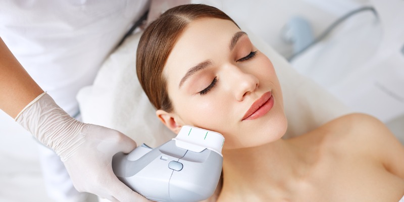 How Fat Freezing and HIFU Work Together? 4 book a personalised consultation of Fat Freezing and HIFU Together Wimborne